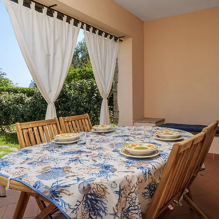Feriehus Estate In Famiglia Tra Sole E Mare Porto San Paolo (Sardinia)