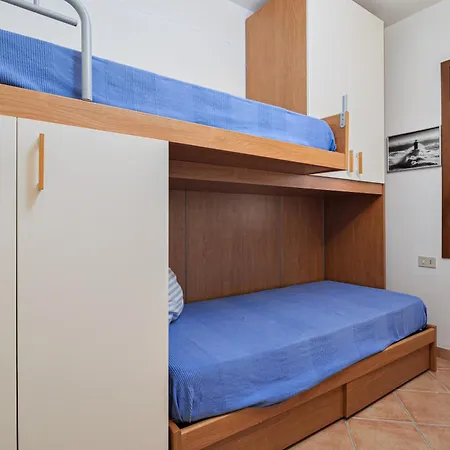 Estate In Famiglia Tra Sole E Mare Feriehus Porto San Paolo (Sardinia)